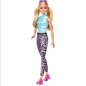 NWT Barbie Fashionista Doll #158, Blonde Pigtails Wearing Teal Sport Top
